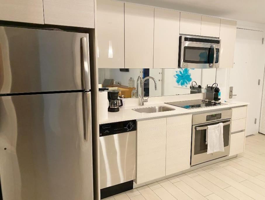 Miami Beach 1B/1B Incredible View Apartment With Kitchen ハランデール・ビーチ エクステリア 写真